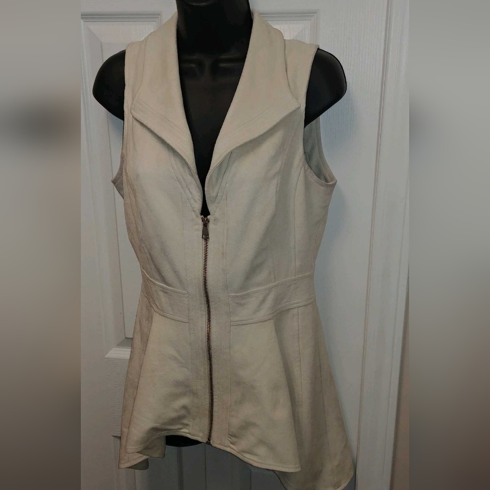 Bebe Cream Mictofiber Vest